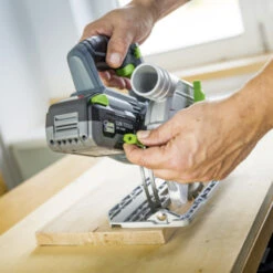 LUX 20V Accucirkelzaag (zonder Accu) 13 LUX 20V Accucirkelzaag (zonder Accu) -Gamma Winkel 123 1159