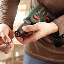 Bosch 18V Boorhamer Met Extra Boorkop En 8-delige Accessoireset (Incl. 2 Accu's 2.5Ah + Lader) -Gamma Winkel 123 1848