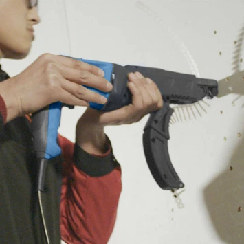 Hyundai Bandschroefmachine 710W 12 Hyundai Bandschroefmachine 710W - Afbeelding 12