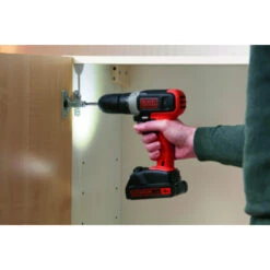 Black & Decker BLACK+DECKER Accuboormachine BCD001C2AFC-QW + 72-delige Accessoireset 22 Black & Decker BLACK+DECKER Accuboormachine BCD001C2AFC-QW + 72-delige Accessoireset -Gamma Winkel 123 2269