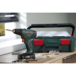 Bosch 18V Accuboormachine UniversalDrill Systeembox Met 241 Accessoires (incl. 2 Accu's 1.5Ah + Lader) -Gamma Winkel 123 2289