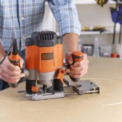 Black & Decker BLACK+DECKER Bovenfrees KW1200E-QS 10 Black & Decker BLACK+DECKER Bovenfrees KW1200E-QS -Gamma Winkel 123 2660