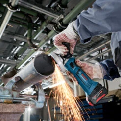 Bosch Professional Accu Haakse Slijper GWS 18-125 V-LI (zonder Accu) 6 Bosch Professional Accu Haakse Slijper GWS 18-125 V-LI (zonder Accu) -Gamma Winkel 123 2992