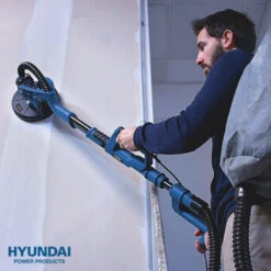 Hyundai Schuurmachine Met Telescopische Steel 750W -Gamma Winkel 123 301