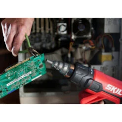 SKIL Heteluchtpistool 8040GA 2000W LCD Display + 4 Opzetstukken 9 SKIL Heteluchtpistool 8040GA 2000W LCD Display + 4 Opzetstukken -Gamma Winkel 123 3416