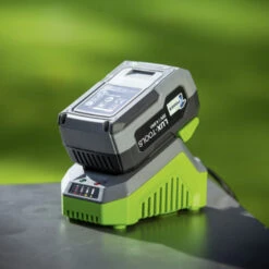 LUX 20V Accu 4,0Ah + Oplader -Gamma Winkel 123 3999