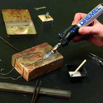 Dremel Soldeerbout/houtbrander VersaTip 2000 Met Soldeertip, Snijmes En Opbergkoffer 2 Dremel Soldeerbout/houtbrander VersaTip 2000 Met Soldeertip, Snijmes En Opbergkoffer - Afbeelding 2