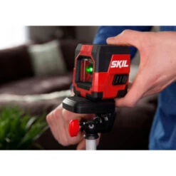 SKIL Kruislijnlaser Groen 20m 1912AA Li-ion Accu - Incl. USB Lader En Klem 9 SKIL Kruislijnlaser Groen 20m 1912AA Li-ion Accu - Incl. USB Lader En Klem -Gamma Winkel 123 5262