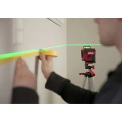 SKIL 360° Kruislijnlaser Groen 30m 1961DA Li-ion – Incl. USB Lader En Statief 13 SKIL 360° Kruislijnlaser Groen 30m 1961DA Li-ion – Incl. USB Lader En Statief -Gamma Winkel 123 5337