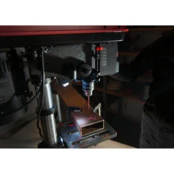 SKIL Kolomboormachine / Tafelboormachine 1360AA Incl. Bankschroef 11 SKIL Kolomboormachine / Tafelboormachine 1360AA Incl. Bankschroef -Gamma Winkel 123 674