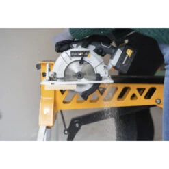 Batavia 18 Volt Li-Ion Accu Cirkelzaag (zonder Accu) 10 Batavia 18 Volt Li-Ion Accu Cirkelzaag (zonder Accu) -Gamma Winkel 123 96